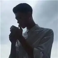 6686体育app初级作者隔窗看你