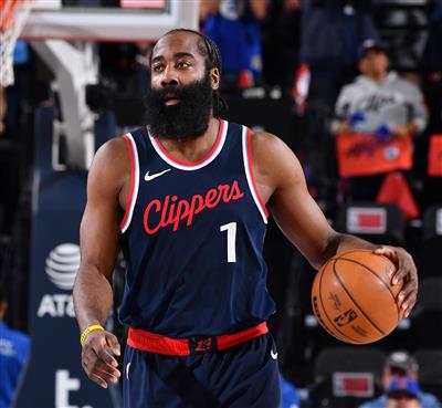 โกรธ! ฮาร์เดนทำคะแนนได้ 26 แต้มจากการยิง 7 จาก 9 ในครึ่งแรกและสามพอยน์เตอร์ 5 จาก 6 ลูก