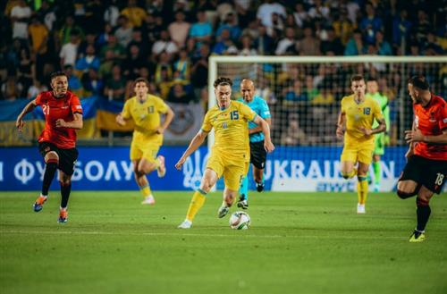 แอลเบเนีย vs ยูเครน