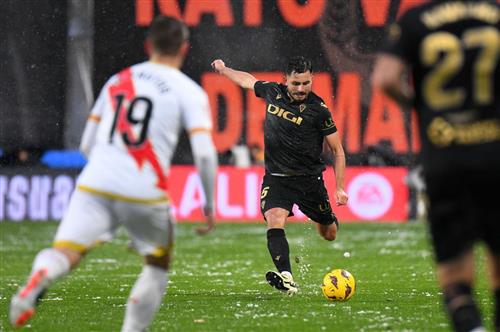 ราโย บาเยกาโน่ vs กาดิซ