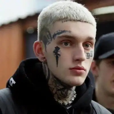 6686体育铁牌作者Stanley