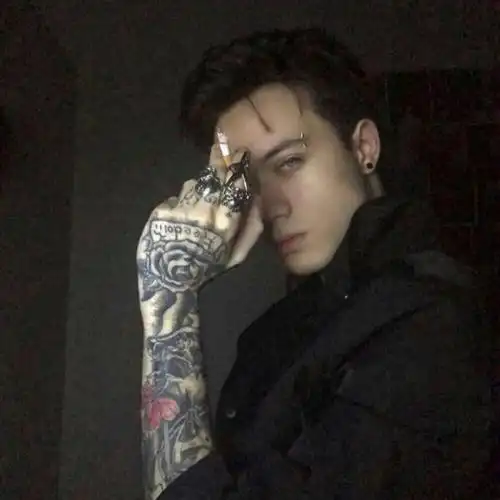 6686体育海外作者Zara